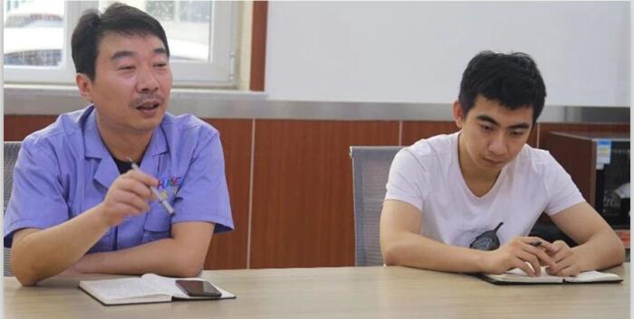 華業(yè)副總經(jīng)理發(fā)表重要講話